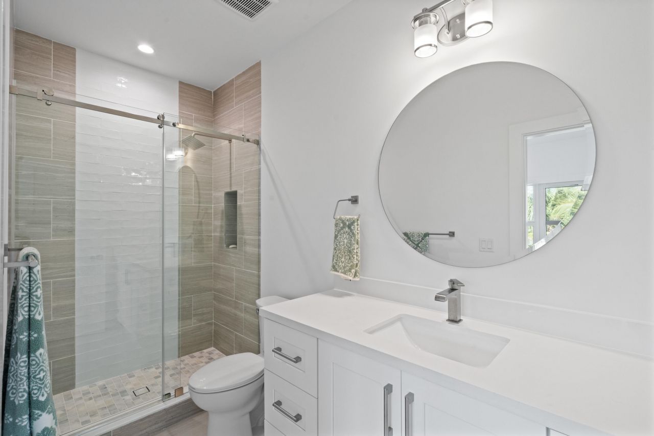 84745 Old Highway, Unit 4, Islamorada, FL 33036 Photo