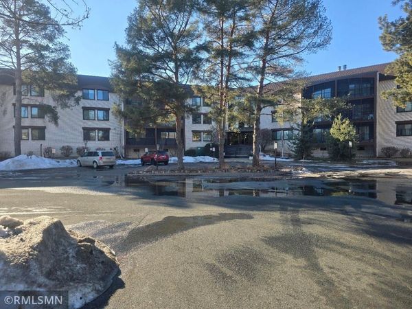 4710 58th Avenue N, Unit 106, Crystal, MN 55429