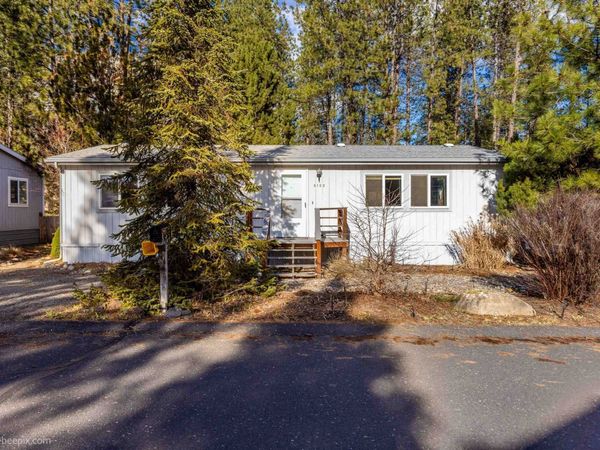 3103 E Vicksburg Ln, Mead, WA 99021