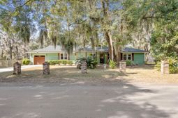 1110 Hookstra Lane photo 4