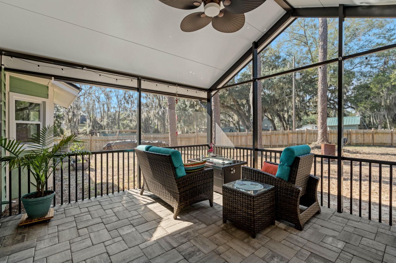 1110 Hookstra Lane Photo 31