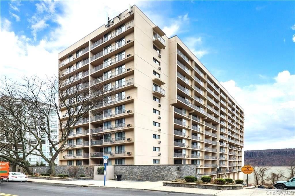 1155 Warburton Avenue, Unit 9T, Yonkers, NY 10701 Main Photo