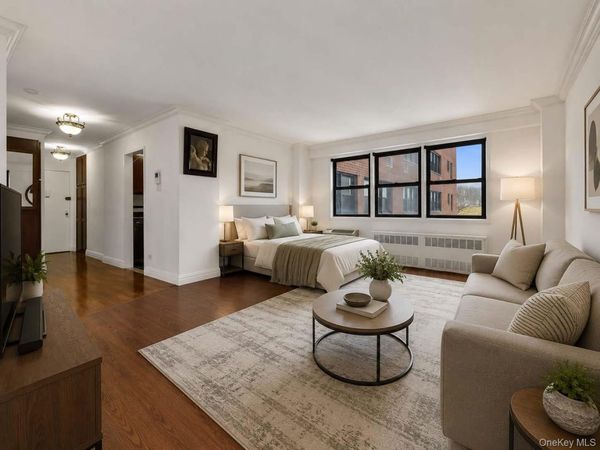 579 W 215th Street, Unit 7C, New York (Manhattan), NY 10034