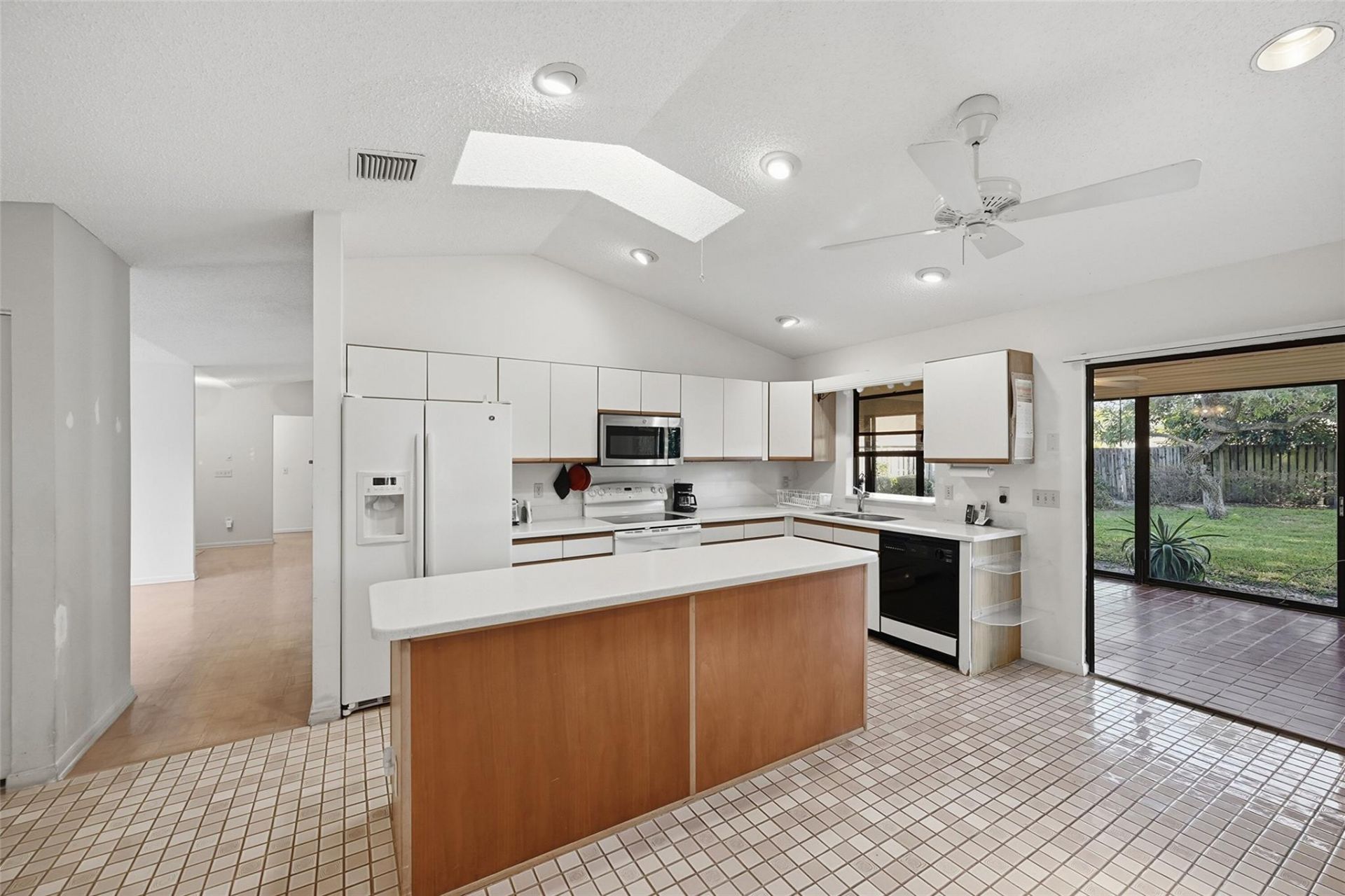 2805 NW 15th St, Delray Beach, FL 33445 Photo