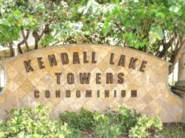 15221 SW 80th St , Unit 205, Miami, FL 33193