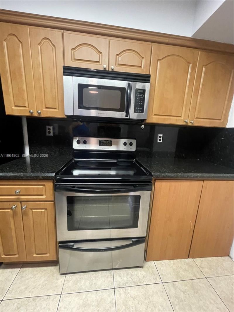 15221 SW 80th St, Unit 205, Miami, FL 33193 Photo