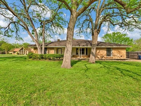 241 Timberlake Drive, Azle, TX 76020