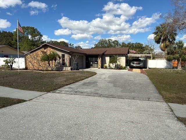 602 Hickory Lake Drive, Brandon, FL 33511 Main Photo