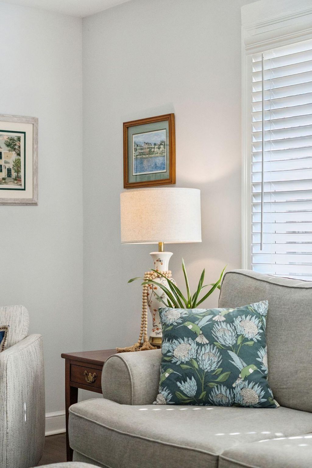 1054 Keats Road Photo 10