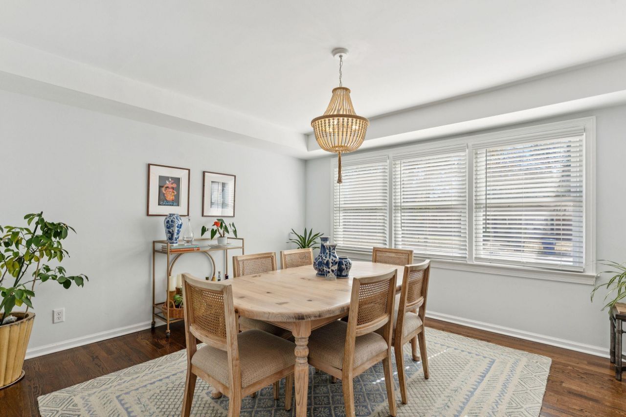 1054 Keats Road Photo 14