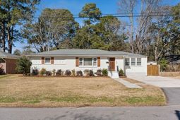1054 Keats Road photo 4