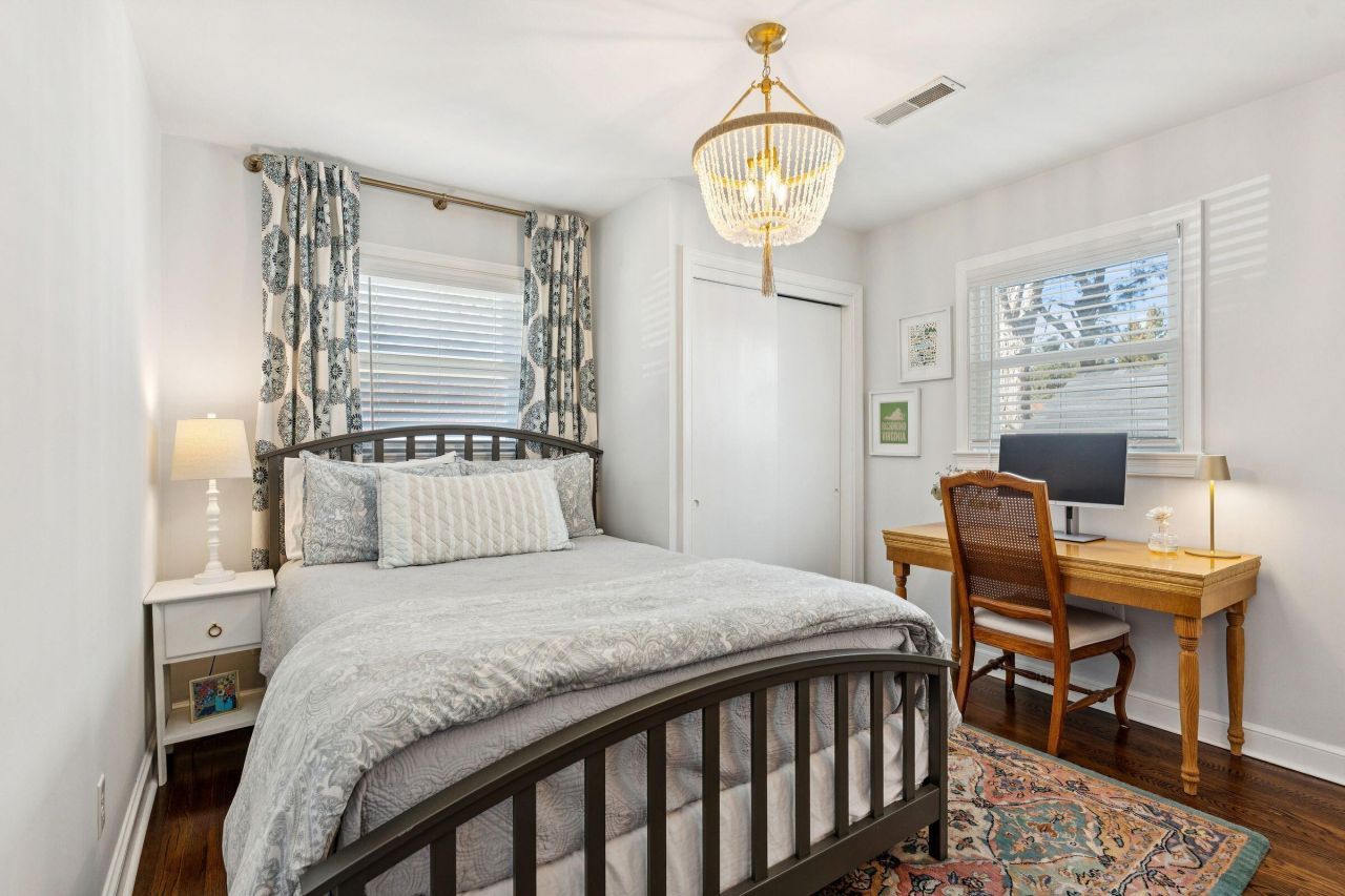 1054 Keats Road Photo 30