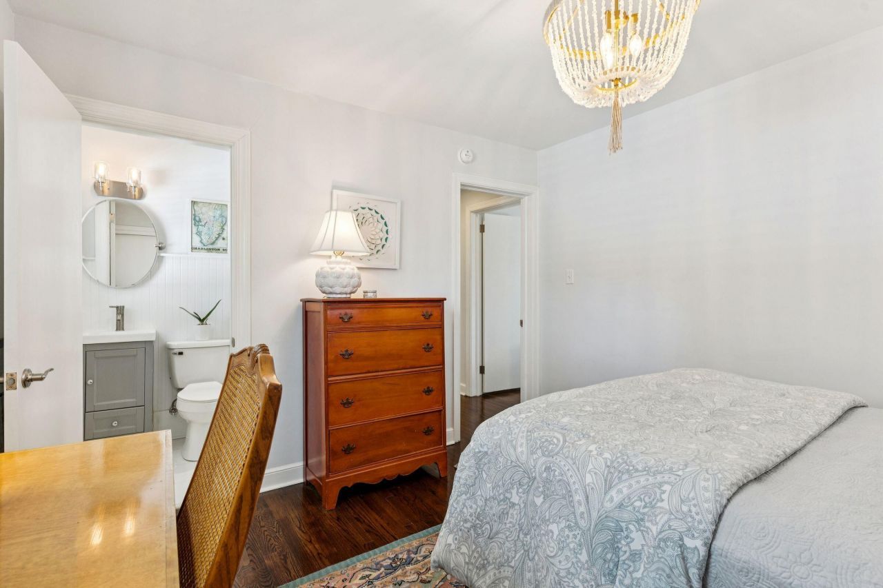 1054 Keats Road Photo 31