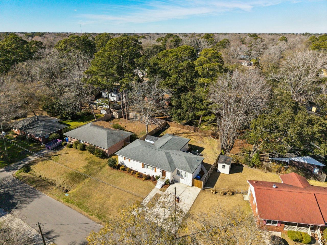 1054 Keats Road Photo 48