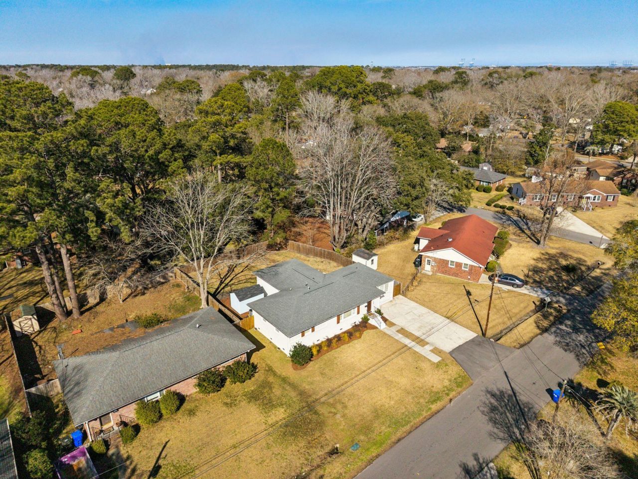 1054 Keats Road Photo 50