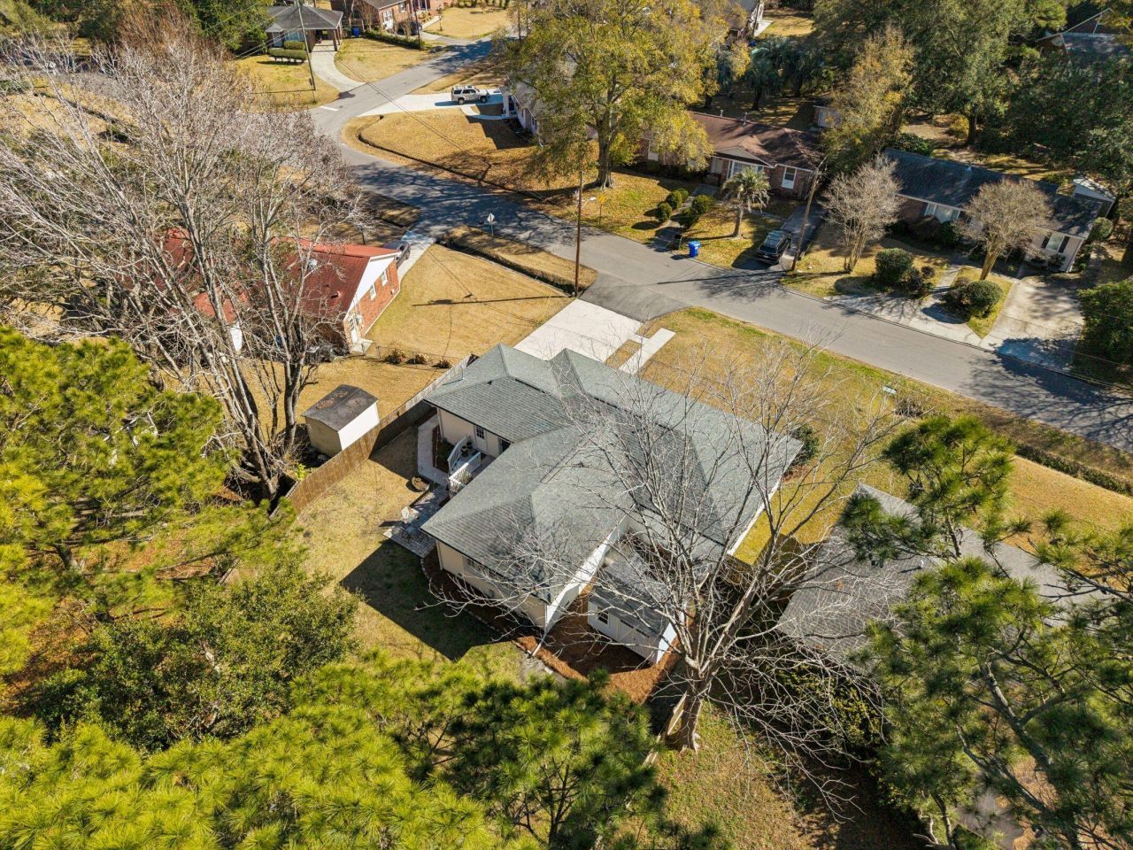 1054 Keats Road Photo 51