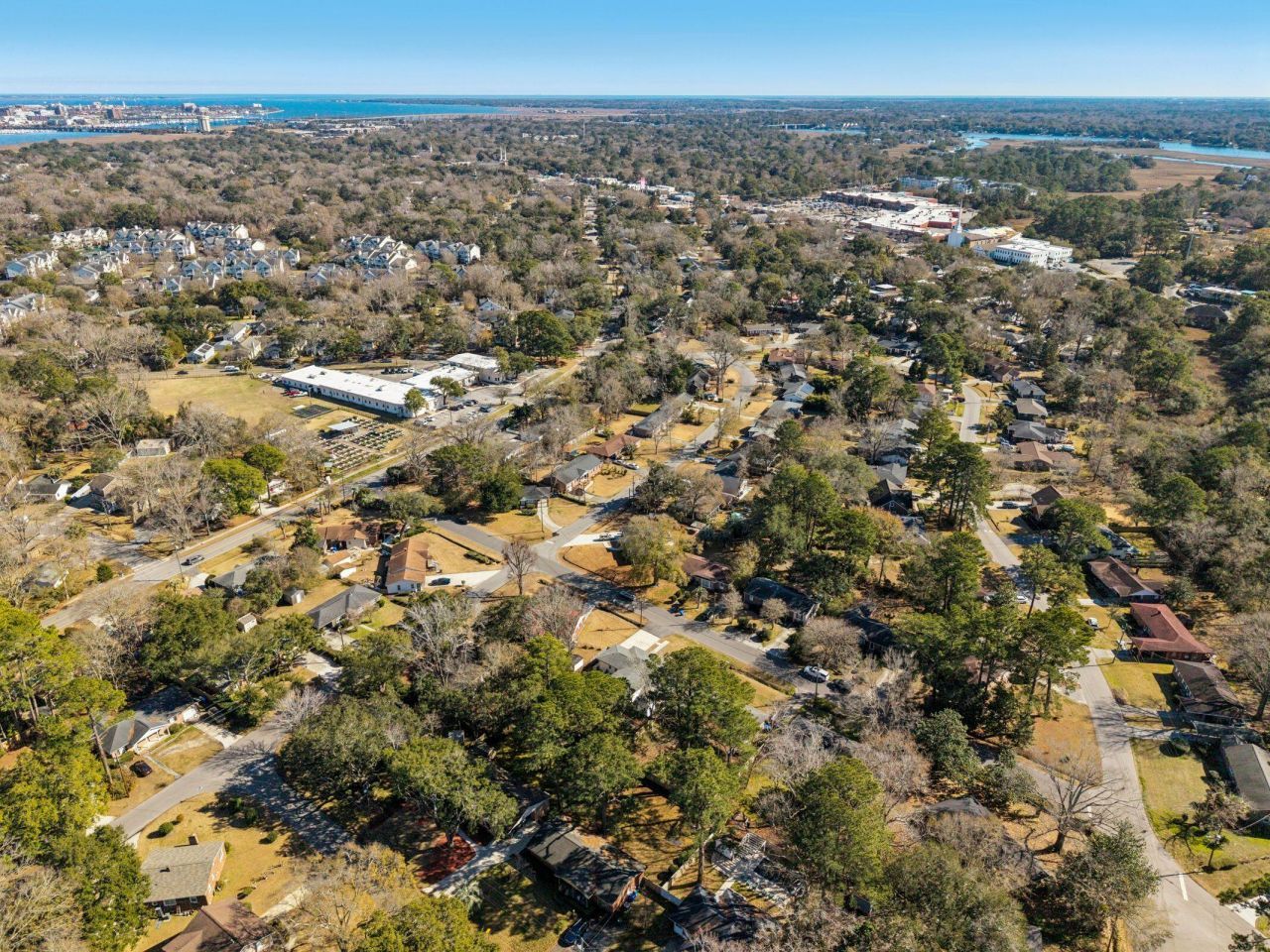 1054 Keats Road Photo 53