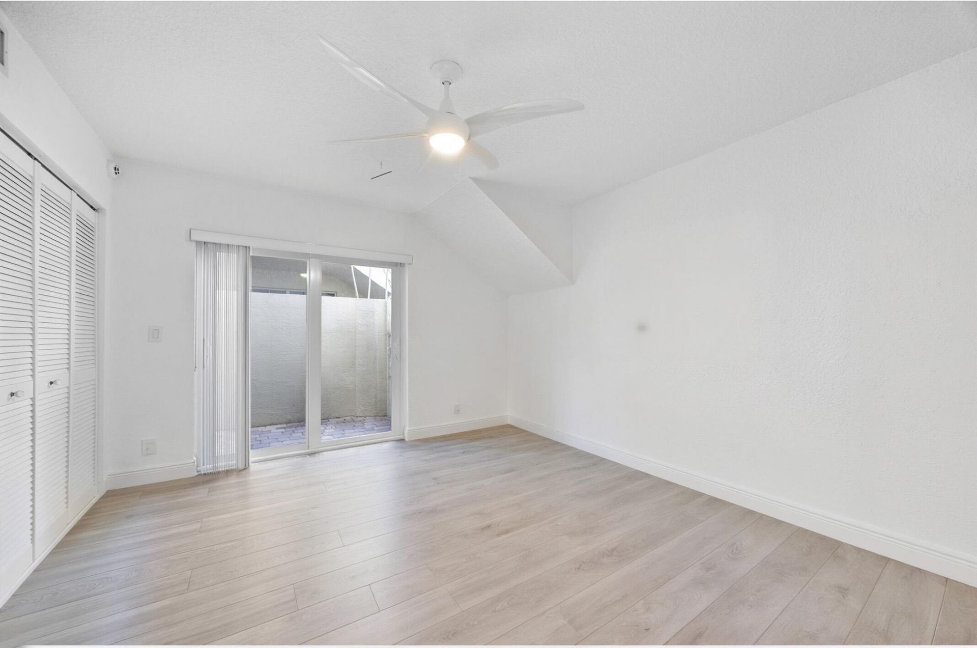 17276 Boca Club Boulevard, Unit 1801, Boca Raton, FL 33487 Photo