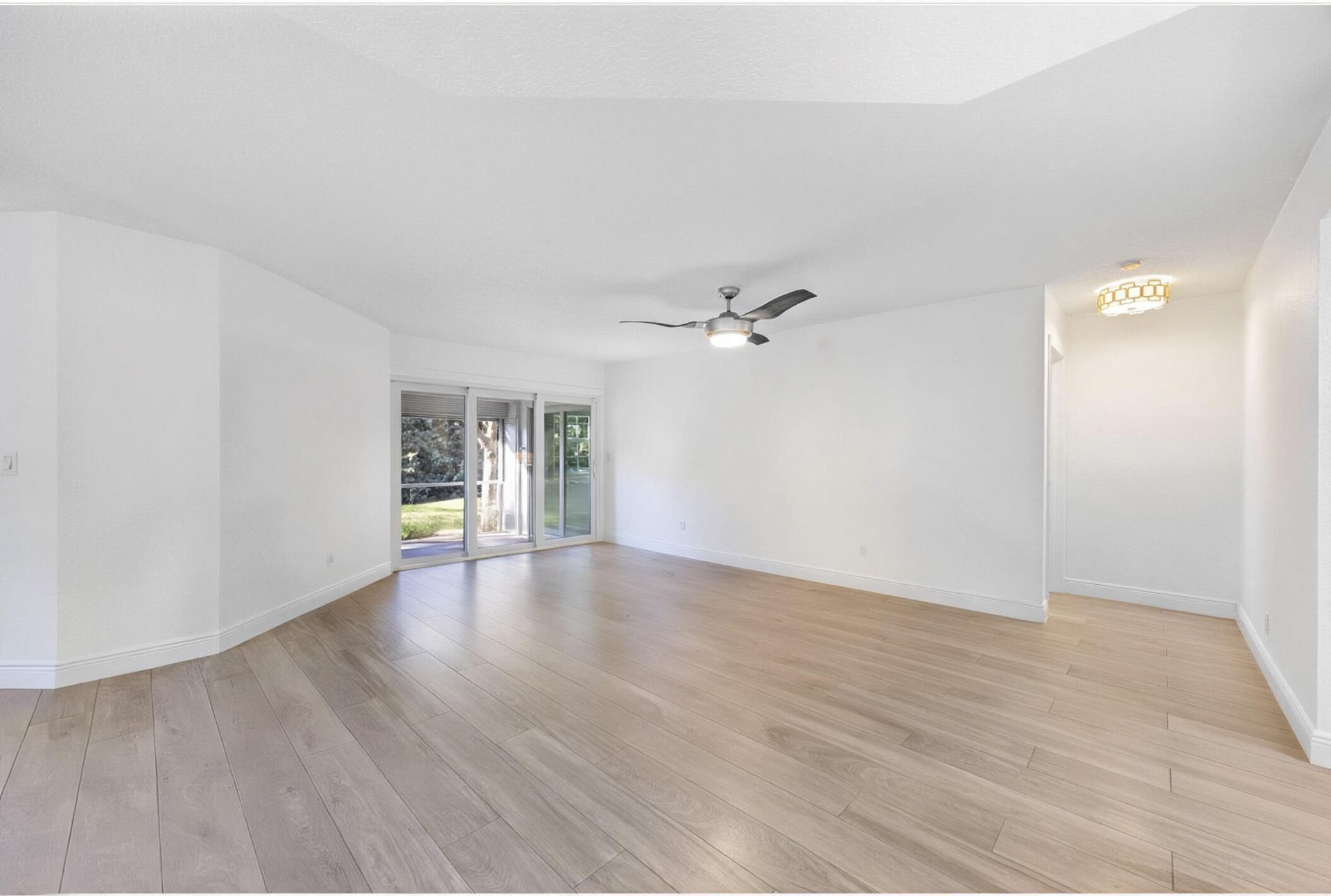 17276 Boca Club Boulevard, Unit 1801, Boca Raton, FL 33487 Photo