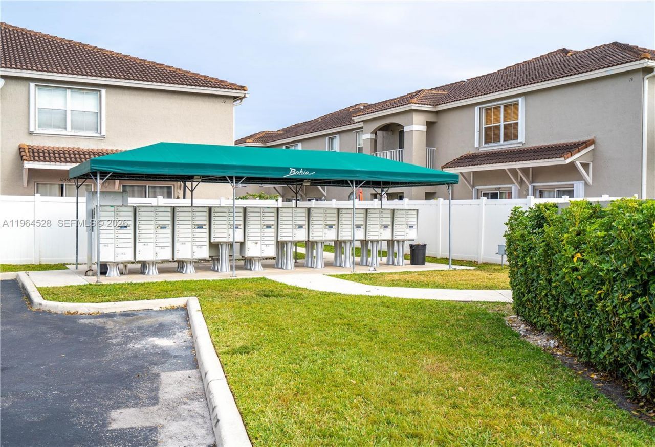 12614 SW 54th Ct, Miramar, FL 33027 Photo