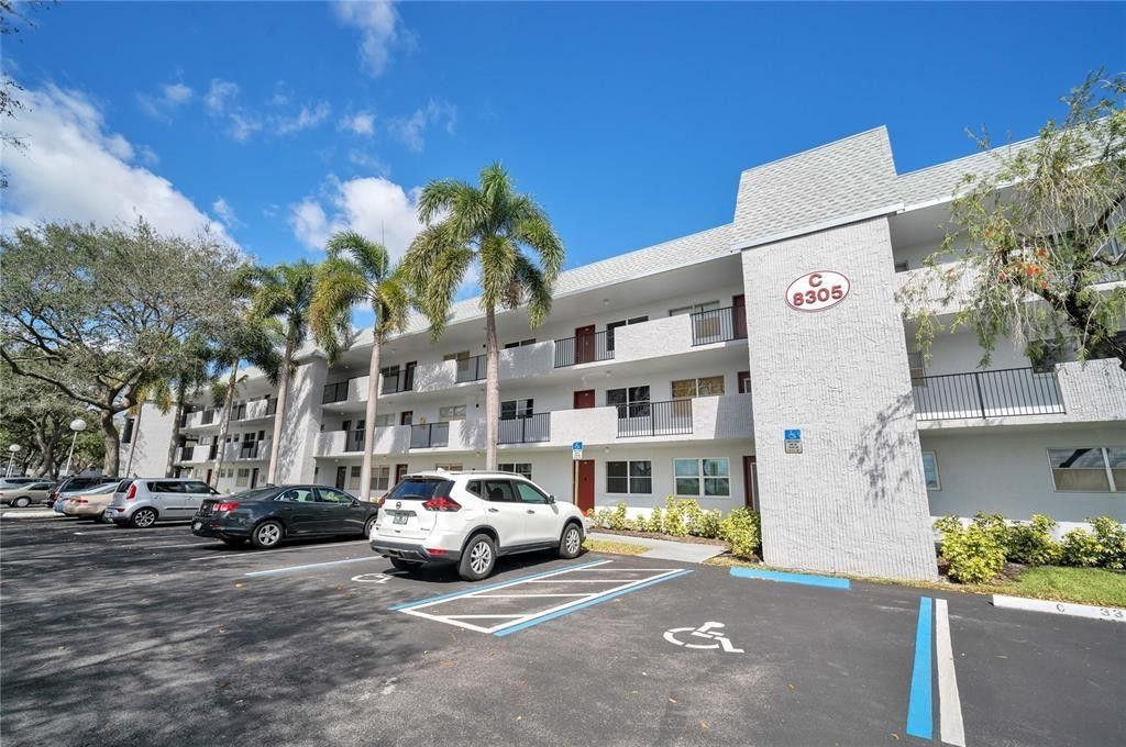 8305 NW 61 Street, Unit C110, Tamarac, FL 33321 Photo