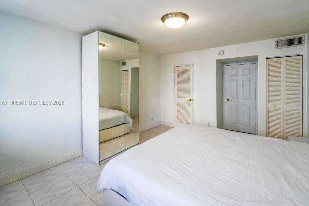 3140 S Ocean Dr, Unit PH7, Hallandale Beach, FL 33009 Photo