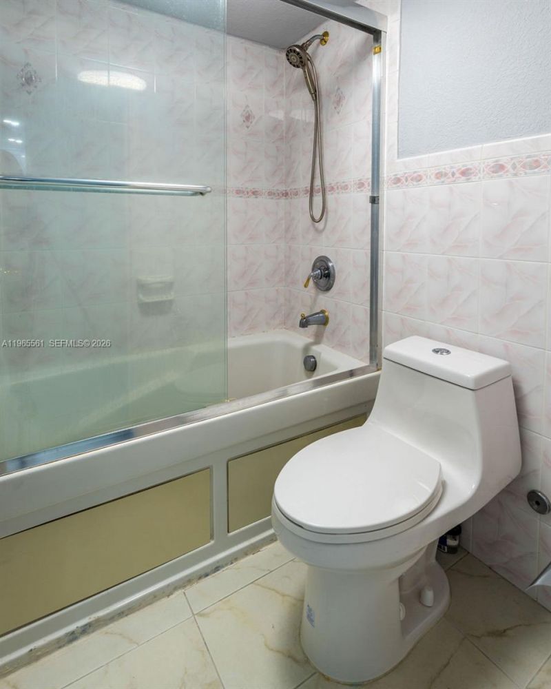 3140 S Ocean Dr, Unit PH7, Hallandale Beach, FL 33009 Photo