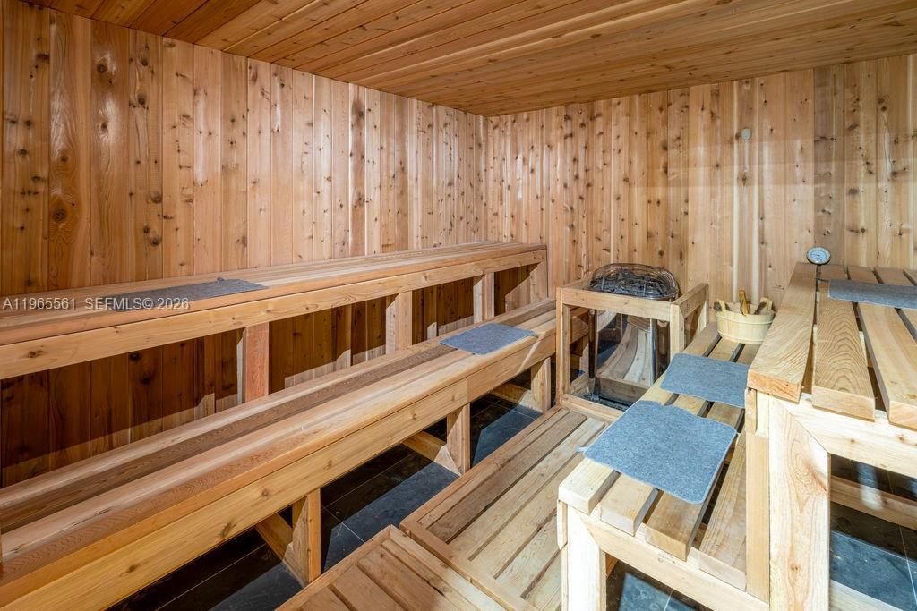 3140 S Ocean Dr, Unit PH7, Hallandale Beach, FL 33009 Photo