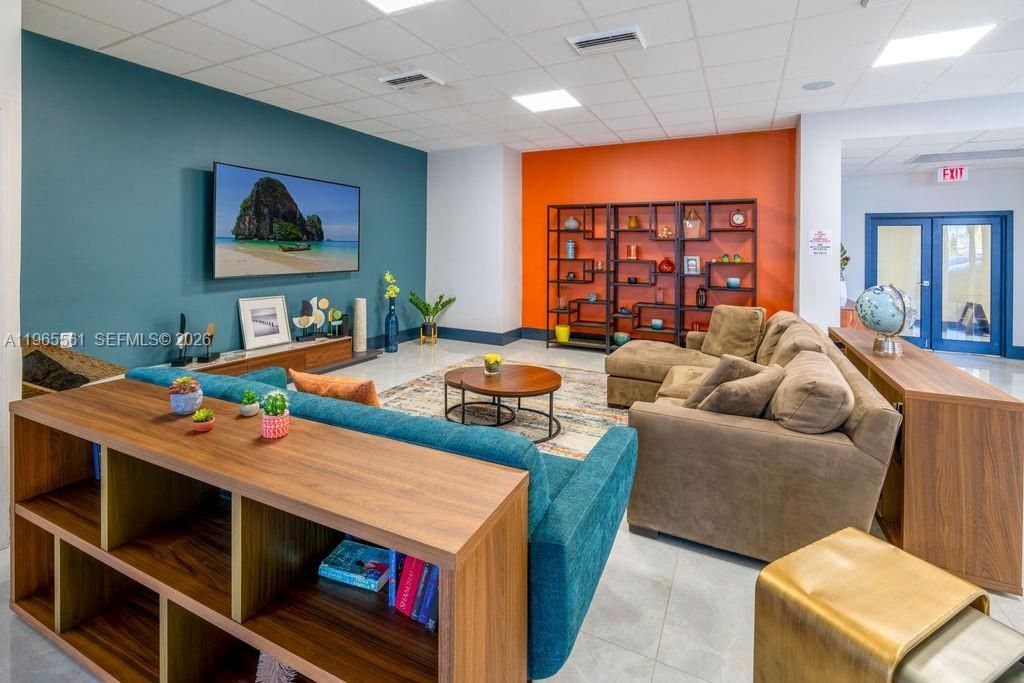 3140 S Ocean Dr, Unit PH7, Hallandale Beach, FL 33009 Photo