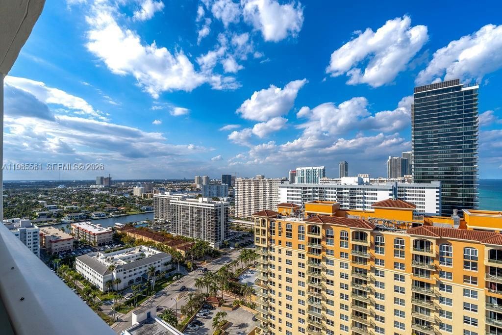 3140 S Ocean Dr, Unit PH7, Hallandale Beach, FL 33009 Photo