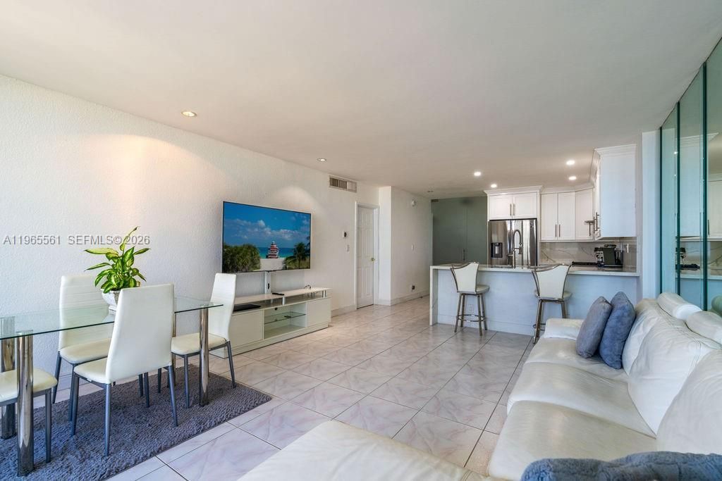 3140 S Ocean Dr, Unit PH7, Hallandale Beach, FL 33009 Photo