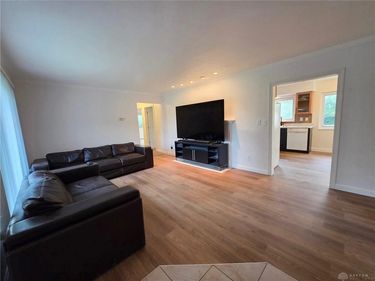 3044 Dayton Xenia, Beavercreek Township, OH 45434