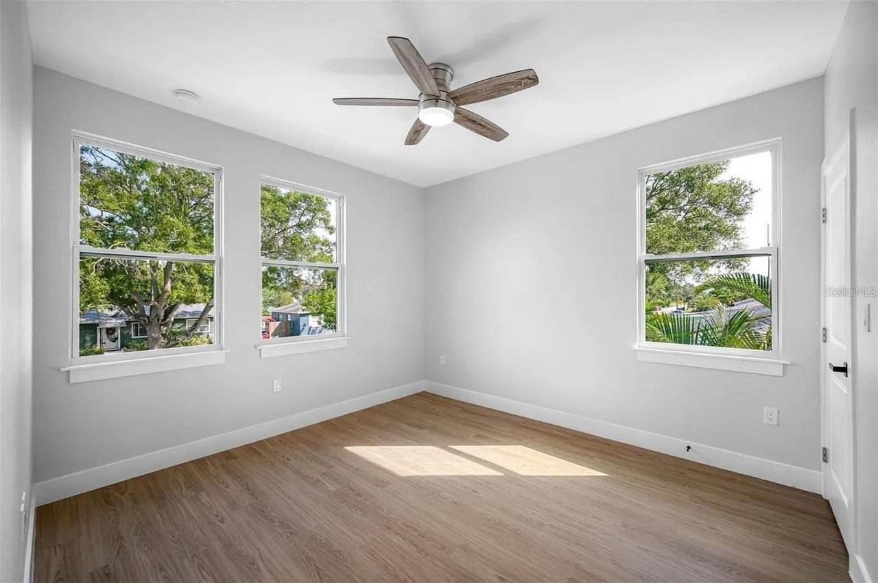 1516 59th Street N, Saint Petersburg, FL 33710 Photo