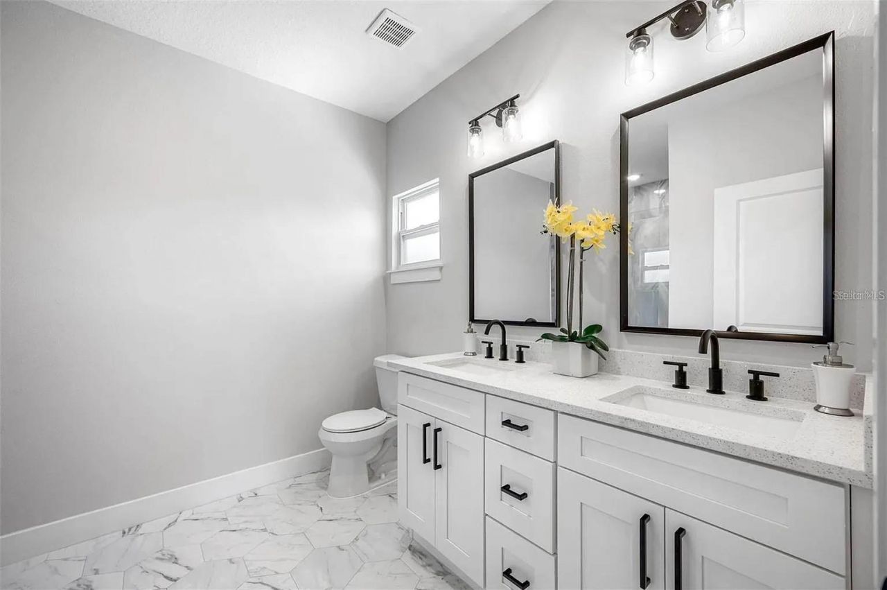 1516 59th Street N, Saint Petersburg, FL 33710 Photo