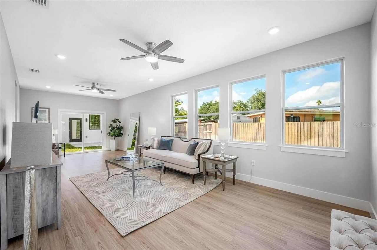 1516 59th Street N, Saint Petersburg, FL 33710 Photo