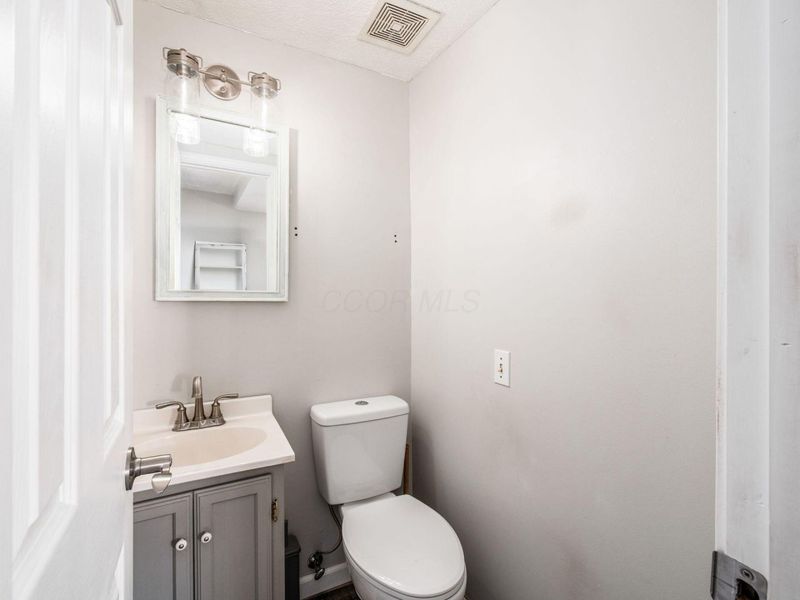 210 S Elm Street , Mount Victory, OH 43340 Photo 19