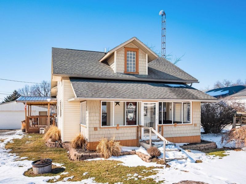 210 S Elm Street , Mount Victory, OH 43340 Photo 2