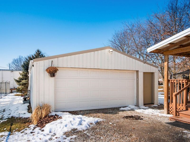 210 S Elm Street , Mount Victory, OH 43340 Photo 3