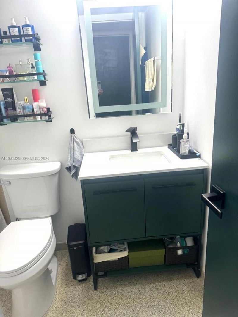 755 SW 6th St, Unit 6, Miami, FL 33130 Photo