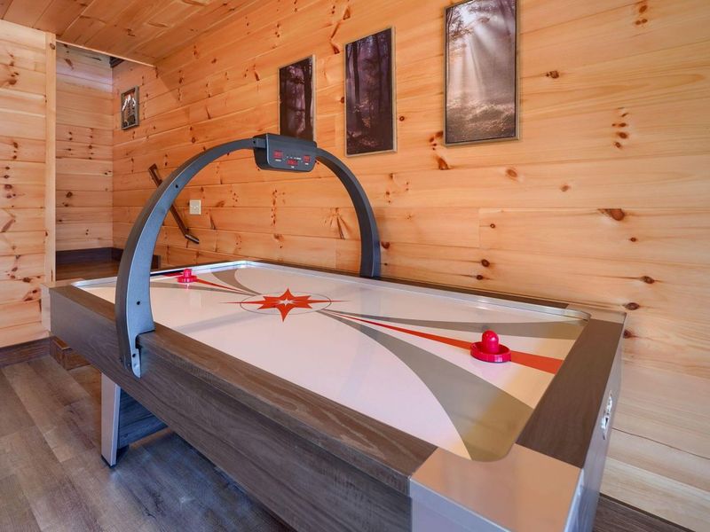 8301 Voris Road , Logan, OH 43138 Photo 114