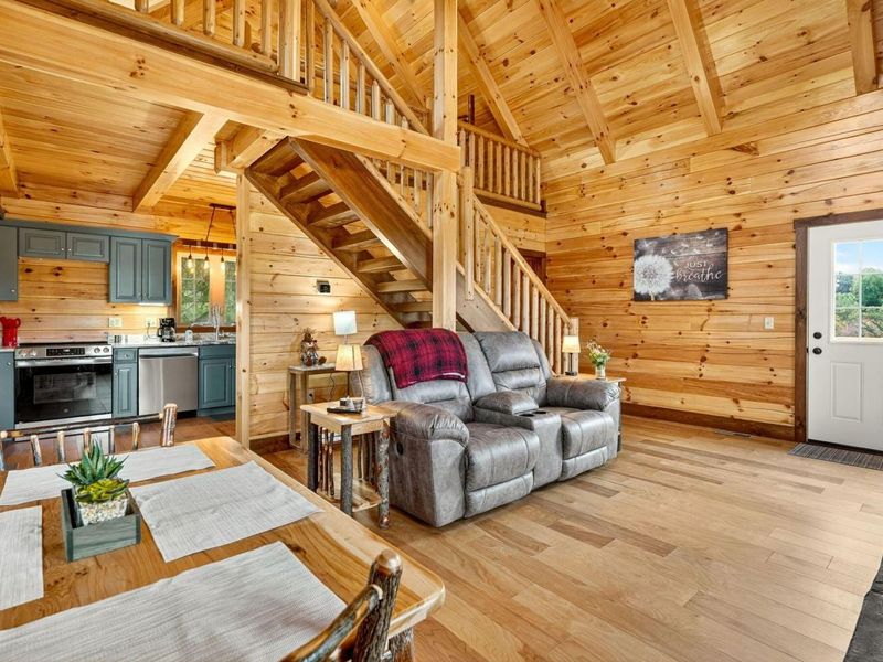 8301 Voris Road , Logan, OH 43138 Photo 9