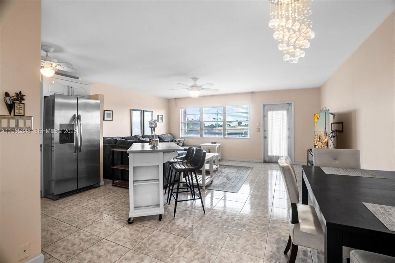 408 Southampton A, Unit 408, West Palm Beach, FL 33417 Photo