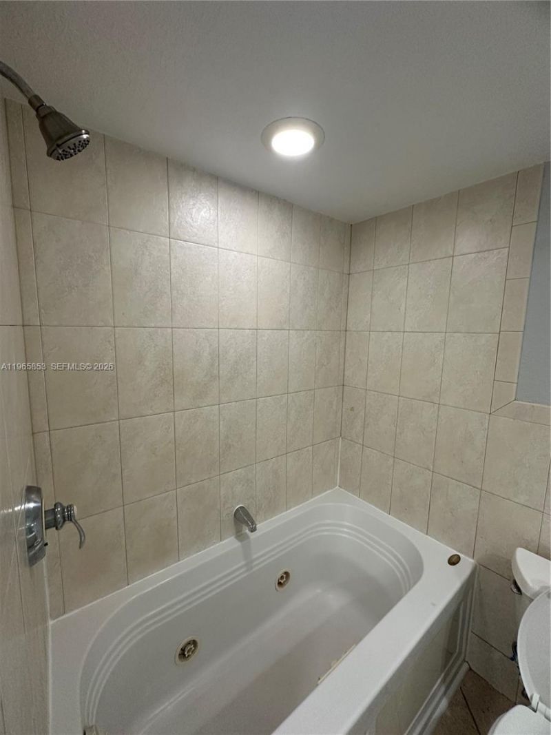 7981 S French Dr, Unit 2-101, Pembroke Pines, FL 33024 Photo