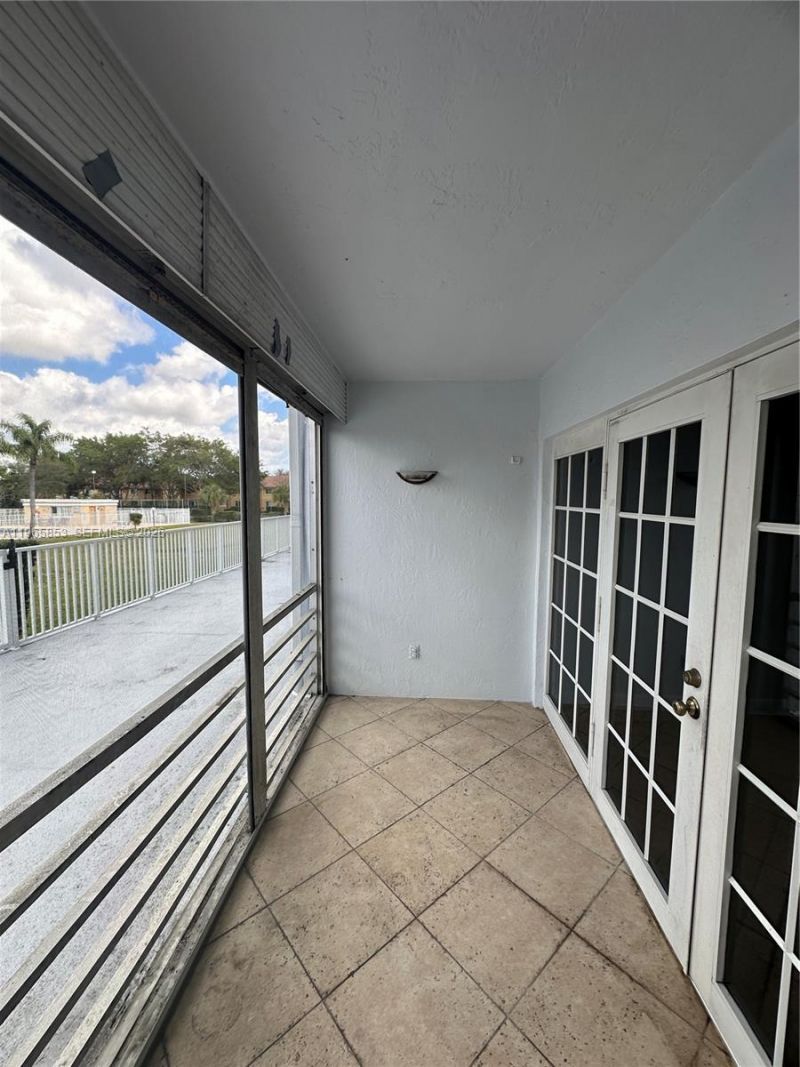 7981 S French Dr, Unit 2-101, Pembroke Pines, FL 33024 Photo