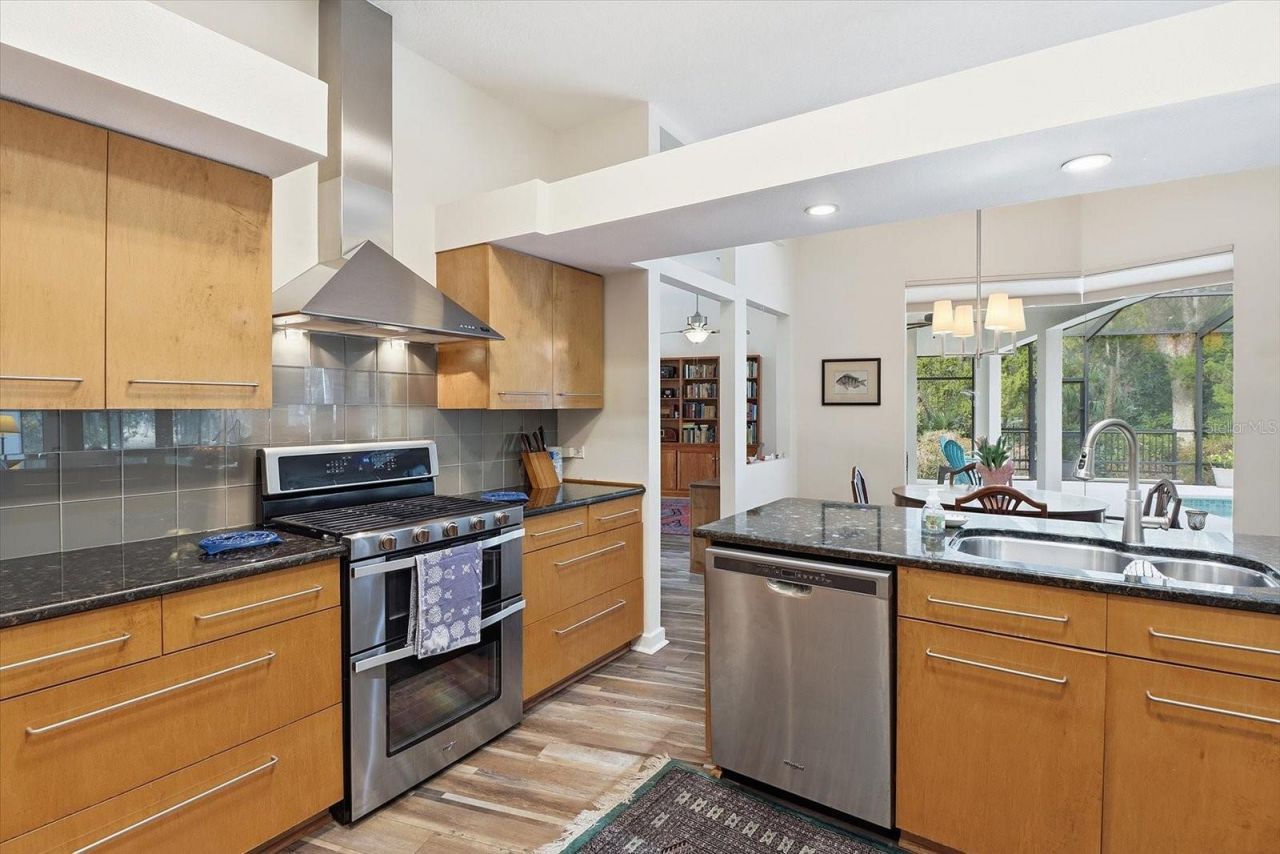 11405 N Honey Jorden Point, Inglis, FL 34449 Photo