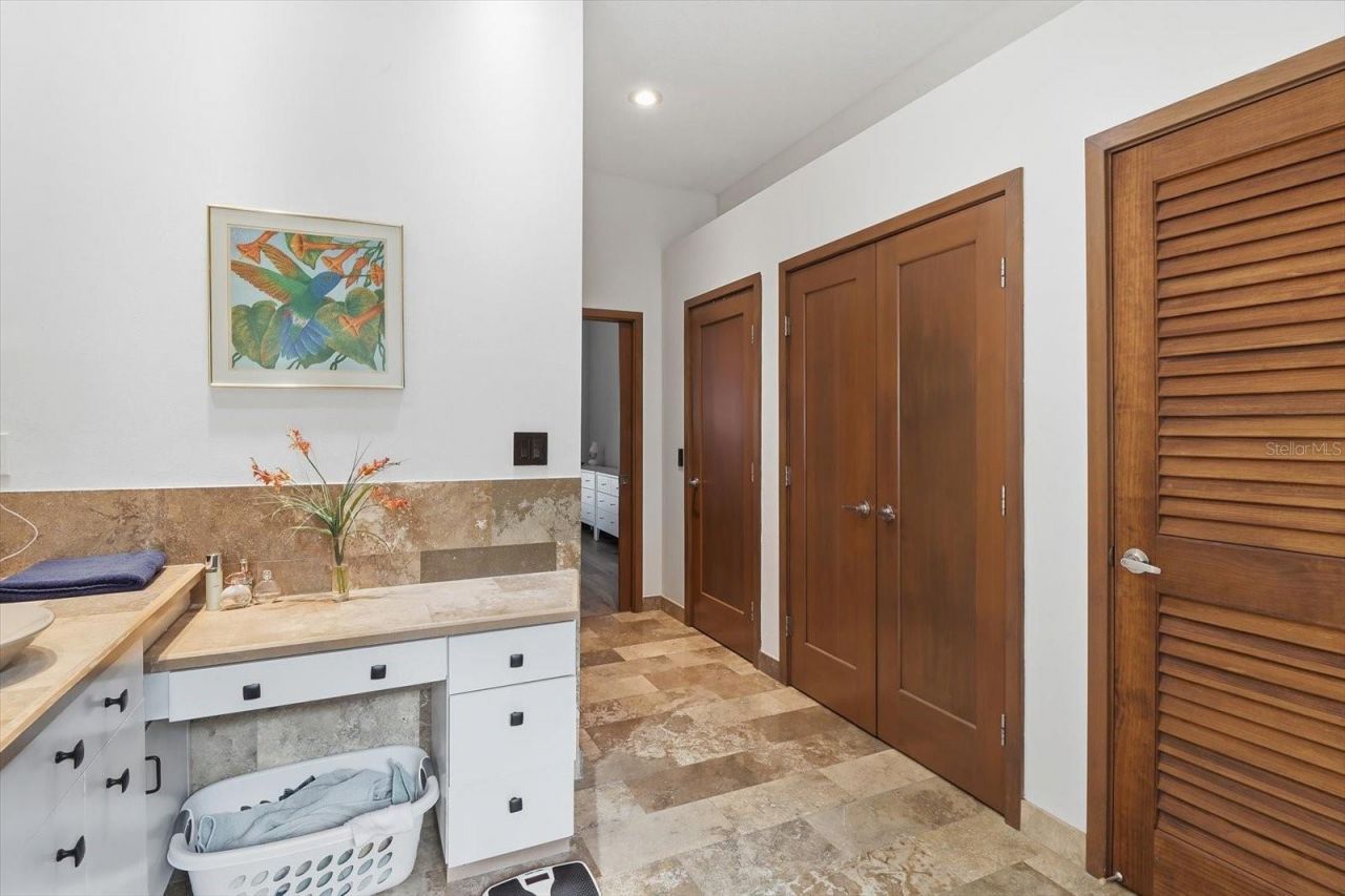 11405 N Honey Jorden Point, Inglis, FL 34449 Photo