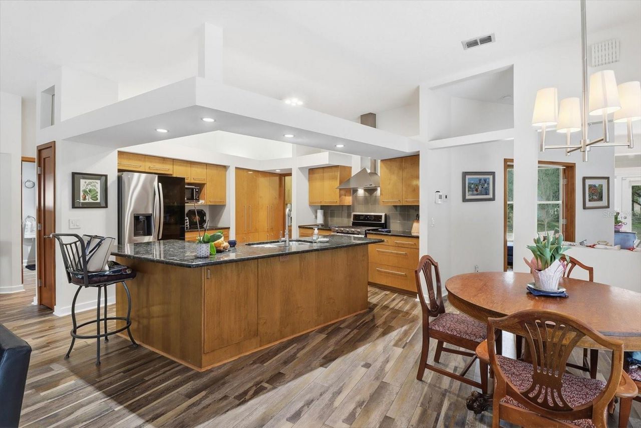 11405 N Honey Jorden Point, Inglis, FL 34449 Photo