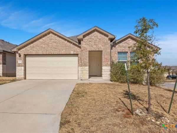 300 Jacquard Court , Troy, TX 76579