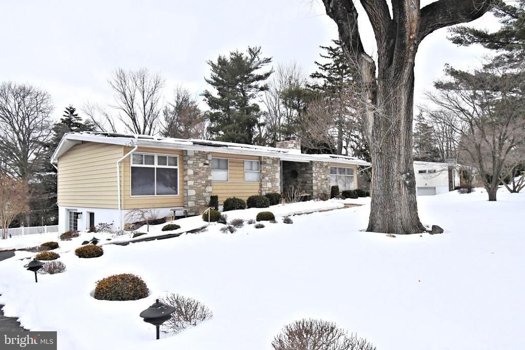 2313 Barren Hill Road, Lafayette Hill, PA 19444 Main Photo