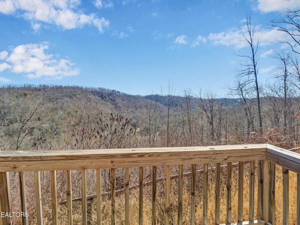 1291 Buck Lane, Crawford, TN 38554